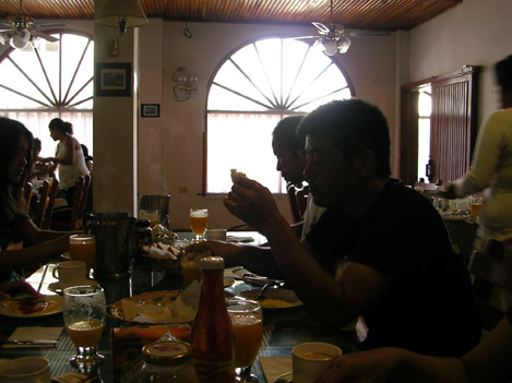 zẽXg