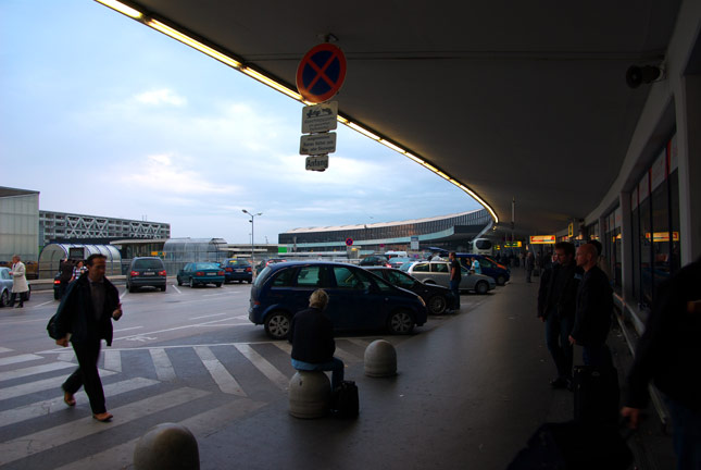 �V�����F�q���[�g���ۋ�`